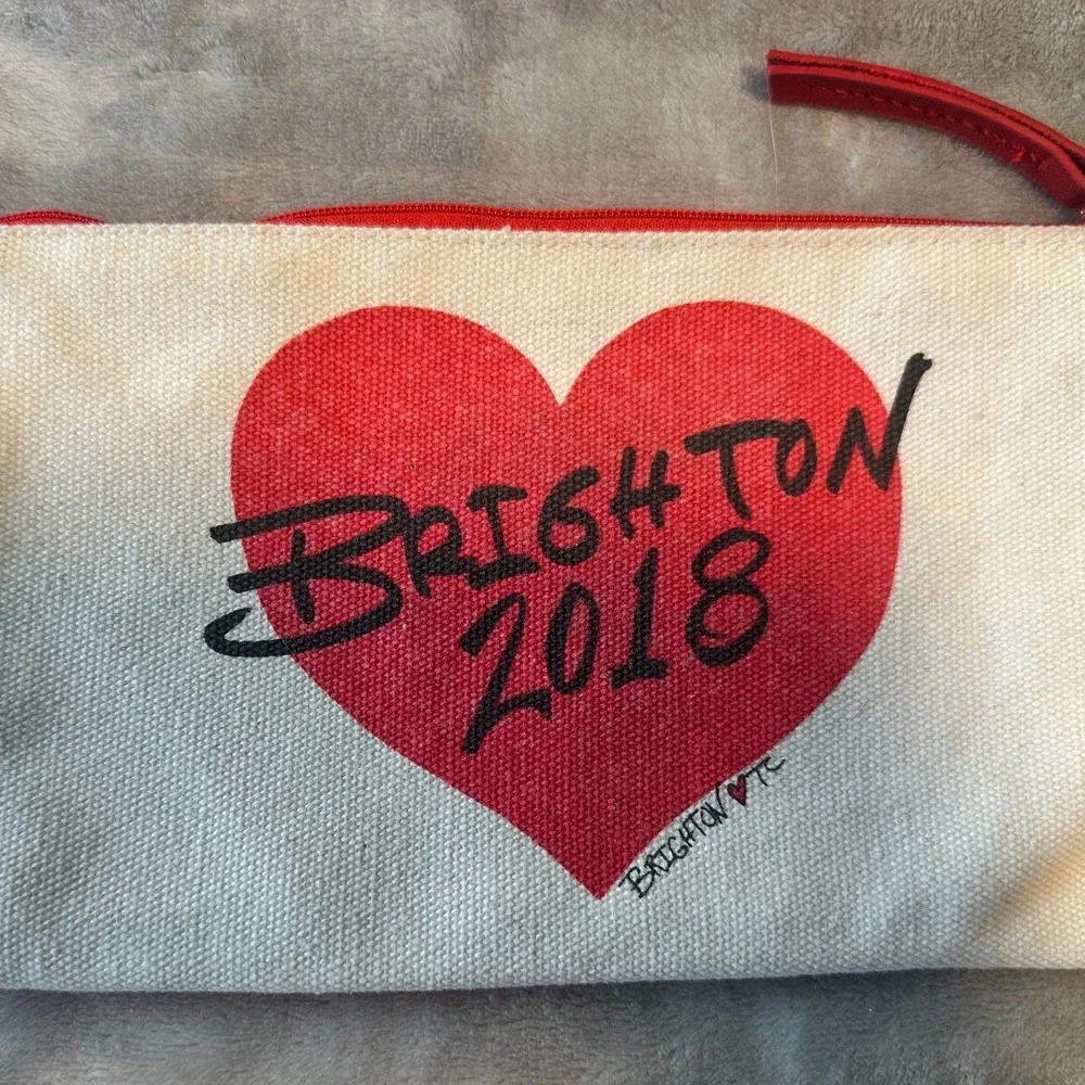 Brighton 2018 Fashionista‎ Canvas Pouch Makeup Cosmetic Jewelry Zip Up Bag